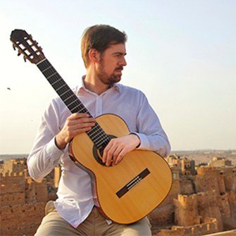 04.-JCS_Quadirga-in-5-Simon-Thacker-c-Priya-Kumar