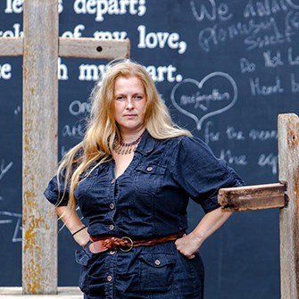 10.-CEP_Never-Again-Emily-Peasgood-c-Tommo-Photo