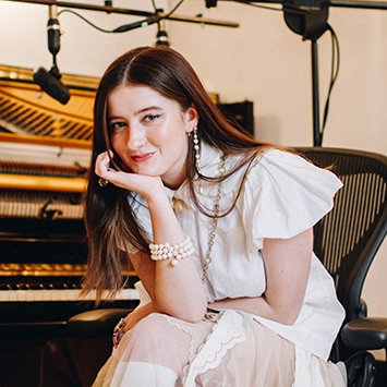 InesDunn_Landscape-355x355px