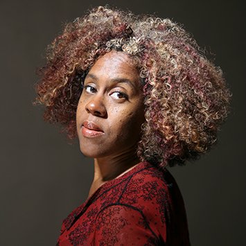 AF_ErrollynWallen-c-Azzurra-Primaverajpg-1