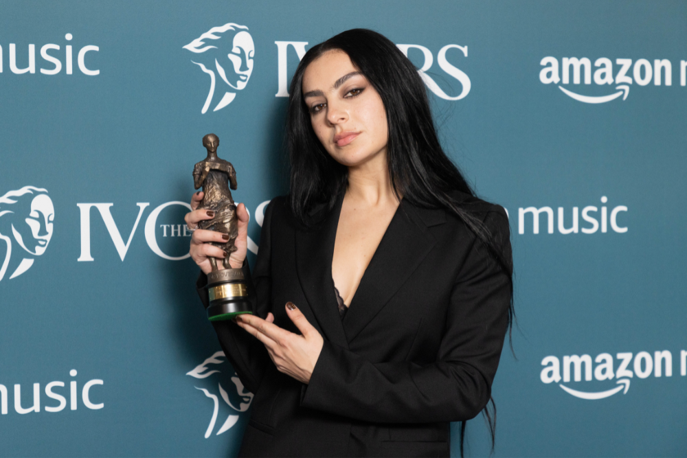 Charli-XCX-The-Ivors-2023-1