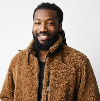 Jevis-Lawson_349x352