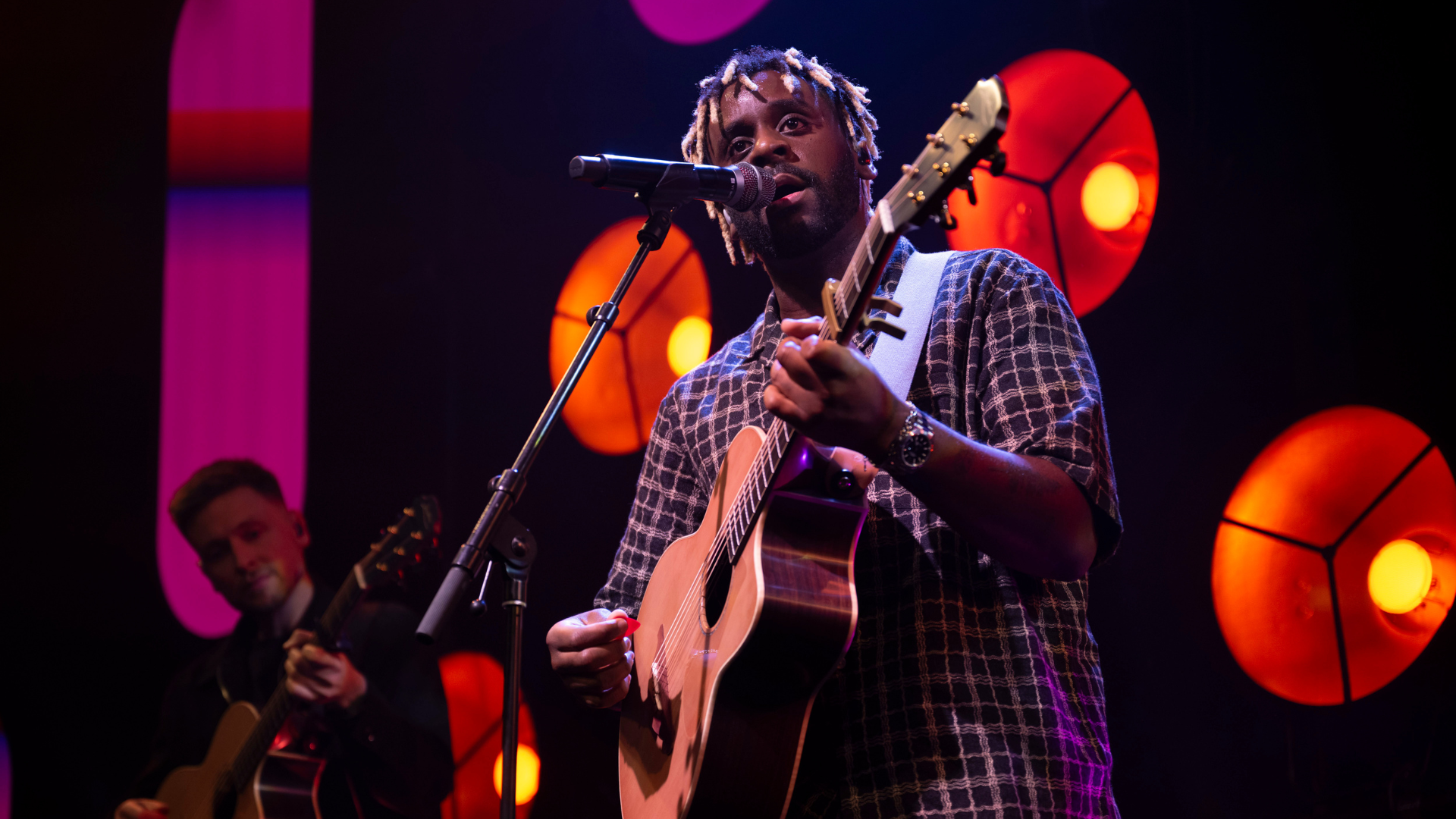 Myles Smith performing at The Ivors 2025